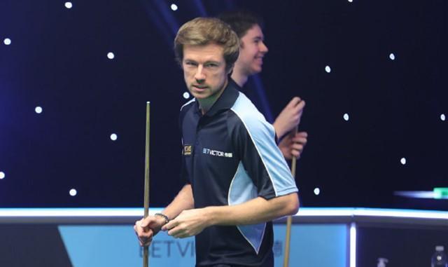 太阳报：C罗日收入48.8万英镑，与摩根采访时戴的手表值110万英镑