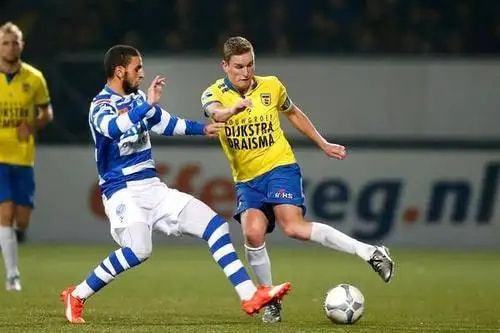 官方：前柏林联合主帅菲舍尔执教美因茨，双方签约至2028年