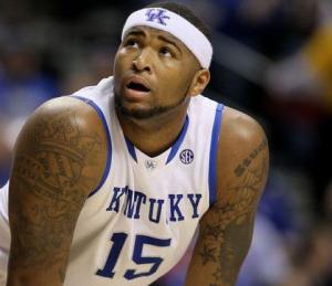 美记：步行者对独行侠中锋加福德很感兴趣