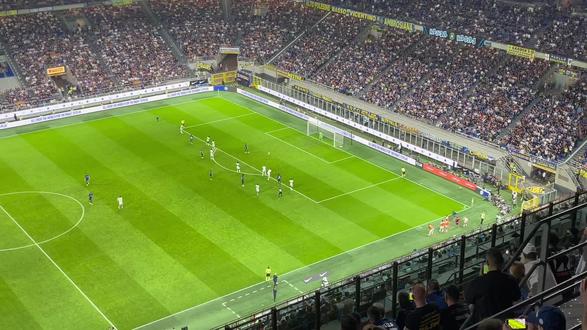 脱颖而出 脱颖而出